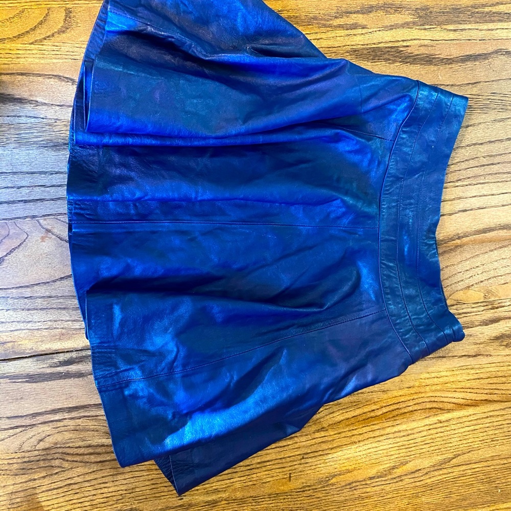 Leather skirt